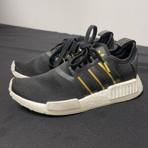 Adidas NMD LIGHTLY WORN size 7